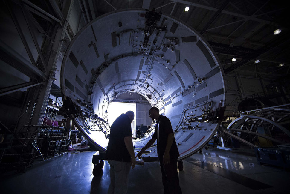 Inspecting a Falcon 9 interstage